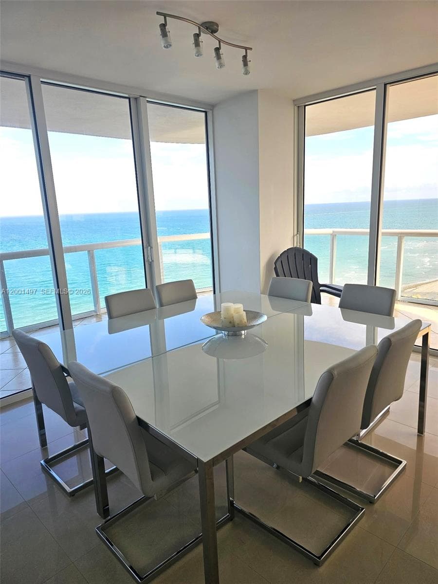 6365 Collins Ave # 1703, Miami Beach FL 33141 — 4