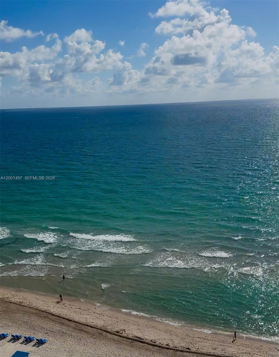 6365 Collins Ave # 1703, Miami Beach FL 33141 — 21