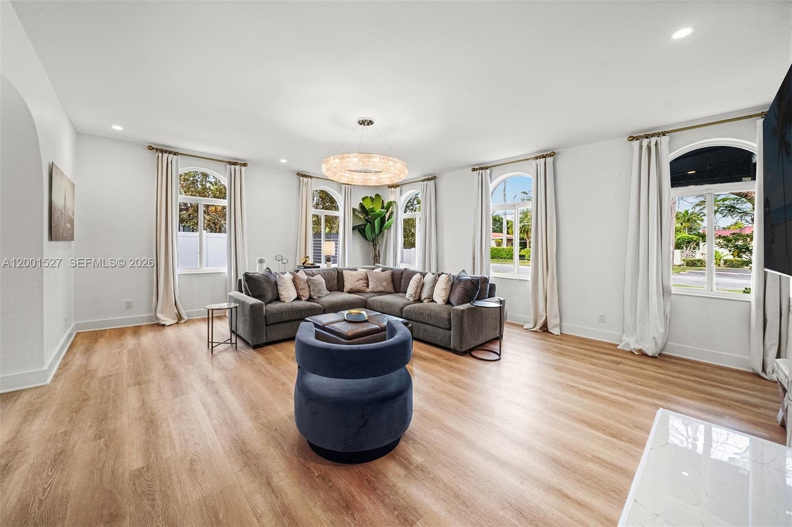 5237 La Gorce Drive # 5237, Miami Beach FL 33140 — 8