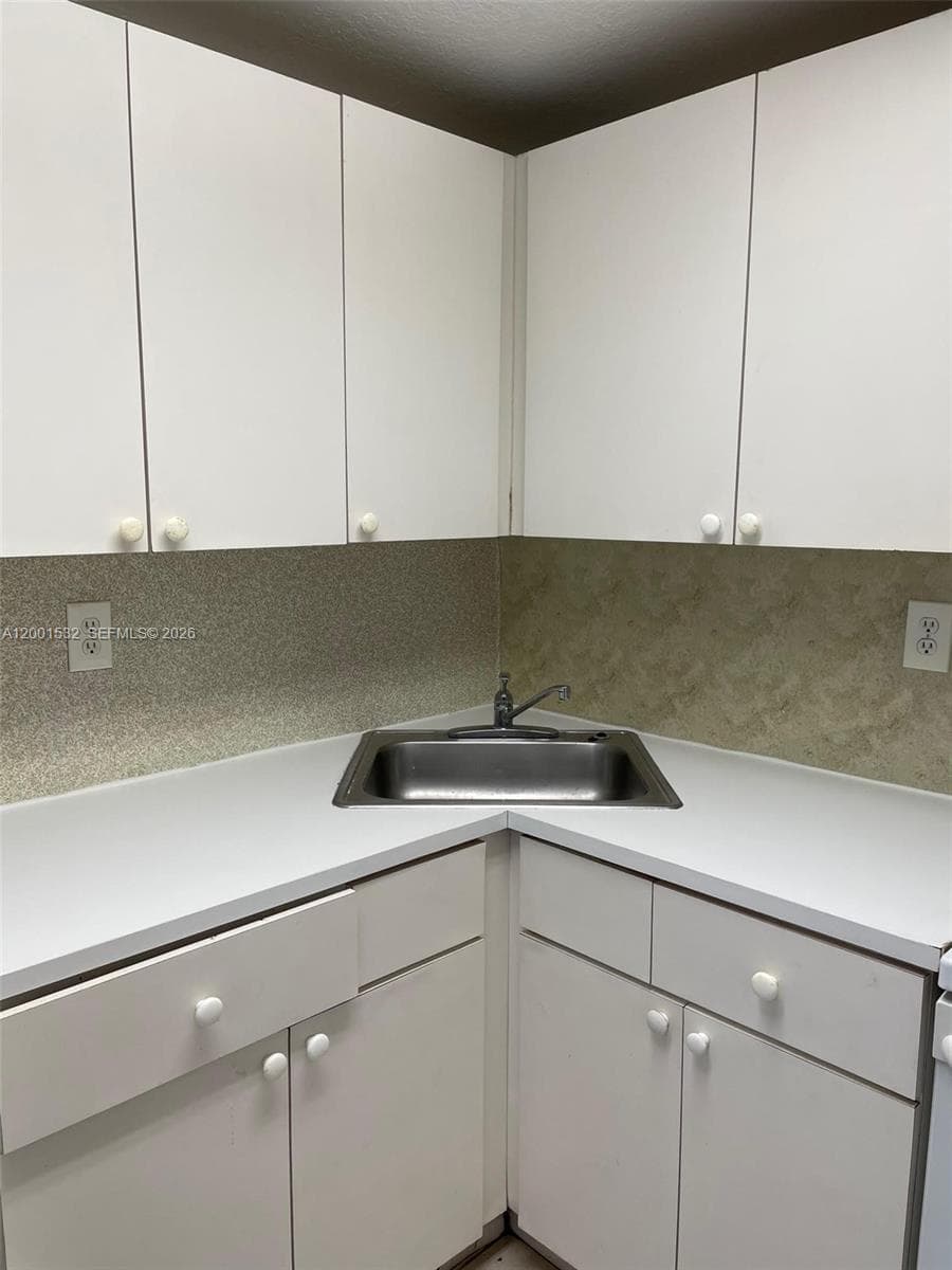 666 W 81st St # 407, Hialeah FL 33014 — 9