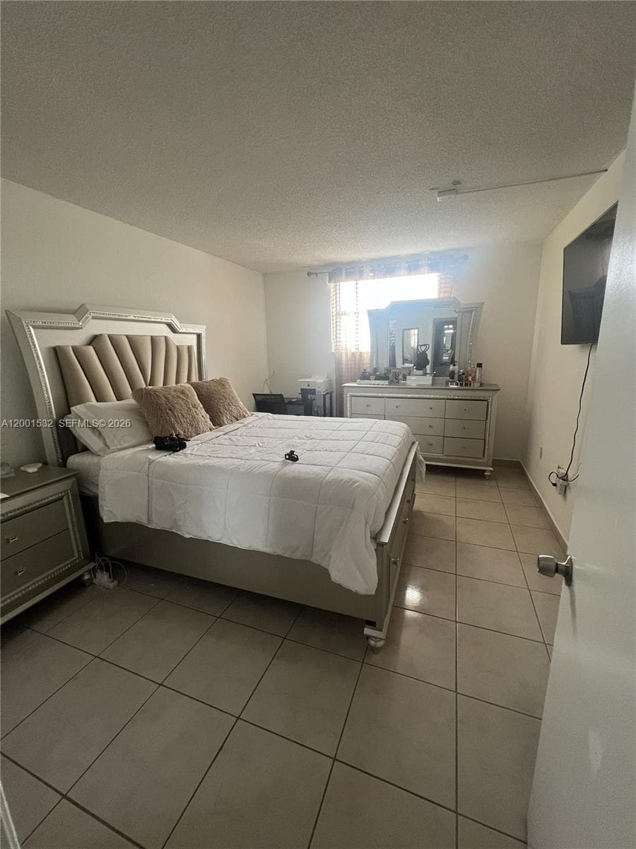 666 W 81st St # 407, Hialeah FL 33014 — 8