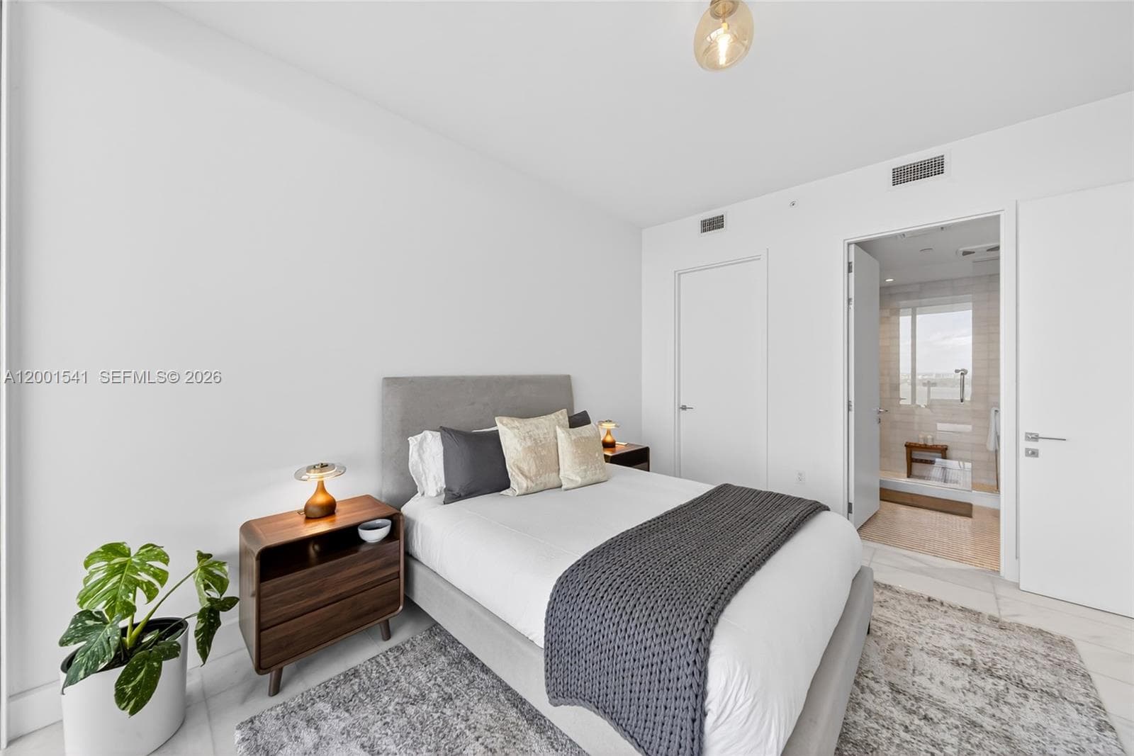 700 NE 26 Ter # 3602, Miami FL 33137 — 42