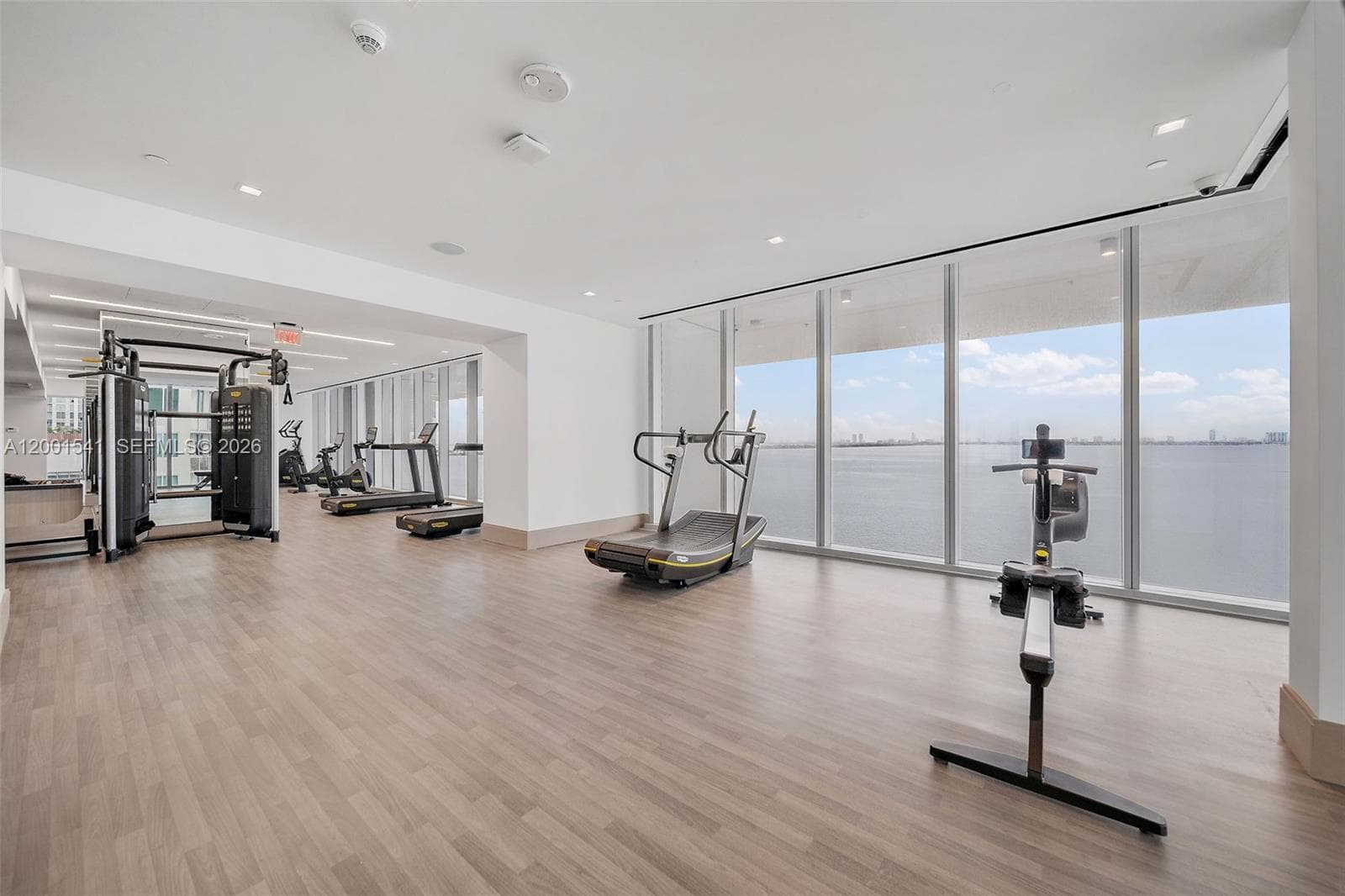 700 NE 26 Ter # 3602, Miami FL 33137 — 71