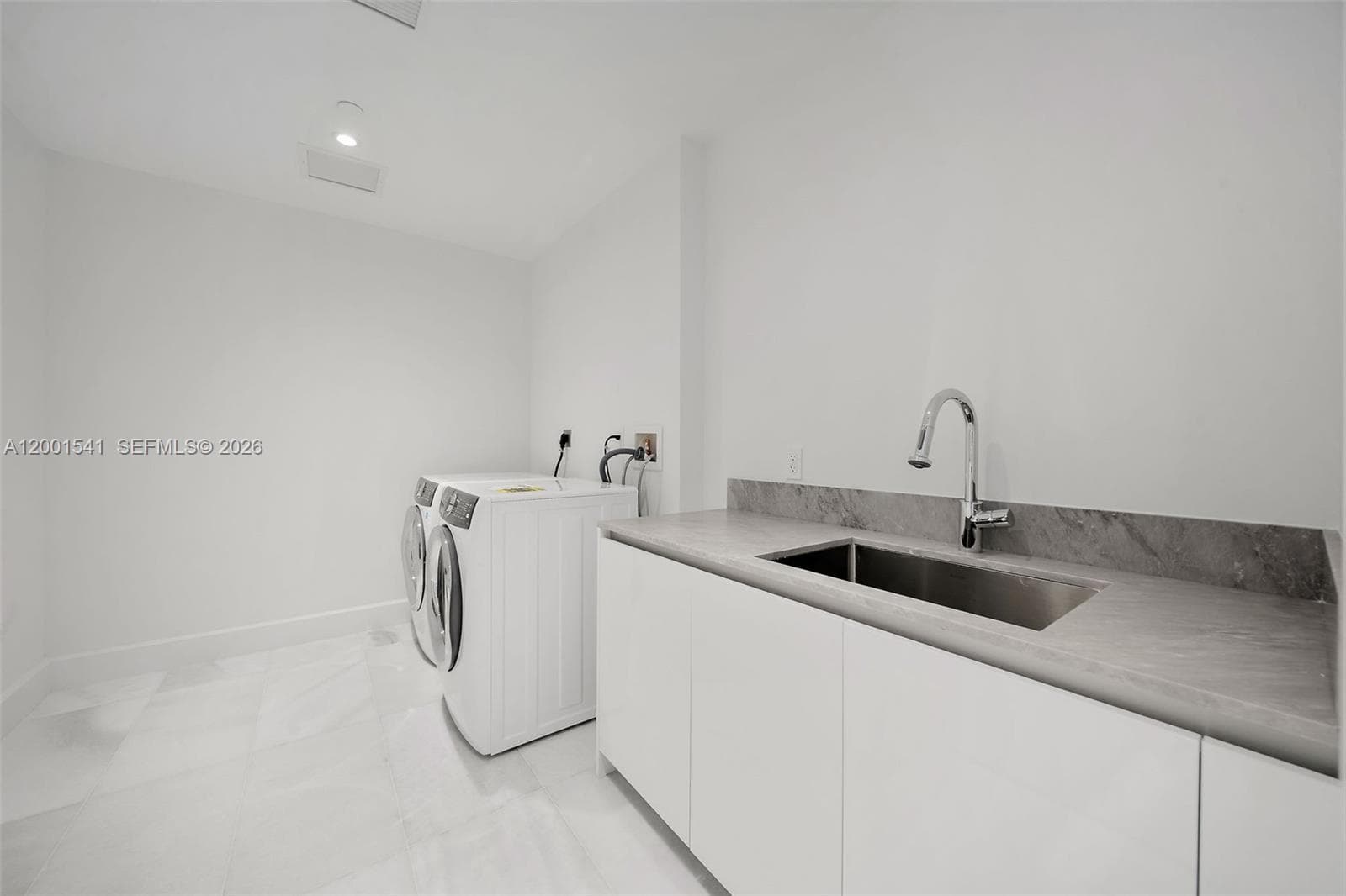 700 NE 26 Ter # 3602, Miami FL 33137 — 51