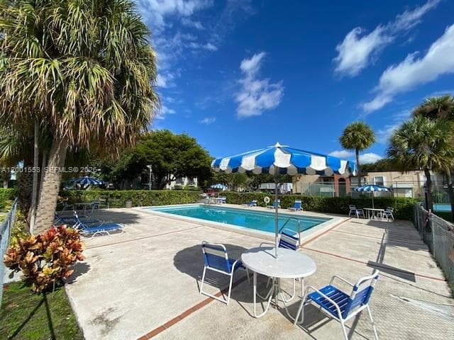 10834 N Kendall Dr # X13, Miami FL 33176 — 24
