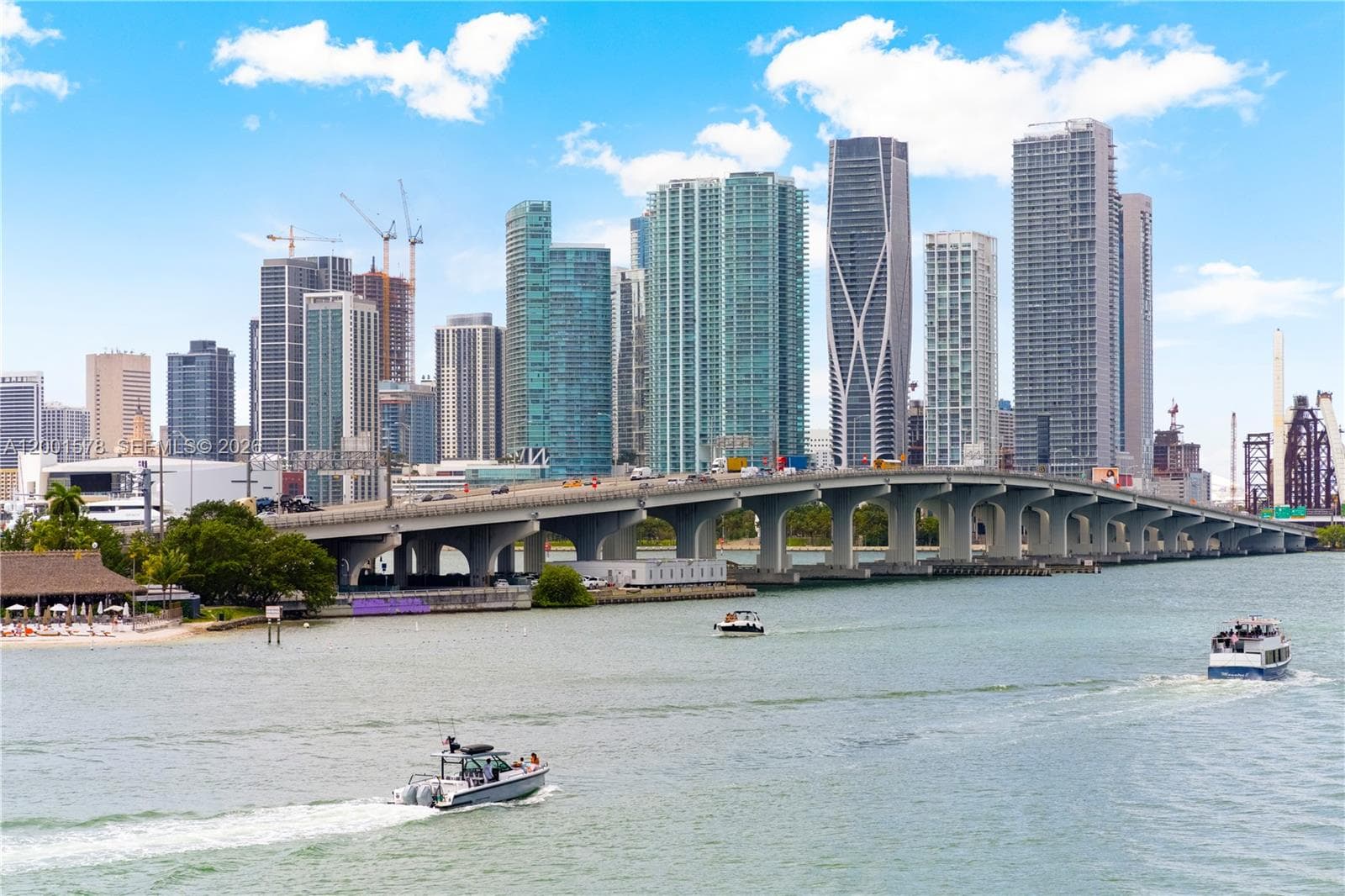 1000 Venetian Way # 408, Miami FL 33139 — 1