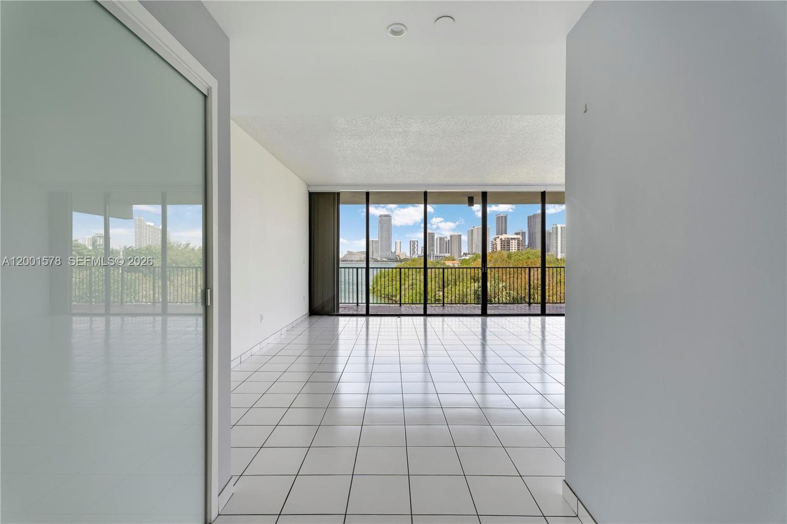 1000 Venetian Way # 408, Miami FL 33139 — 9