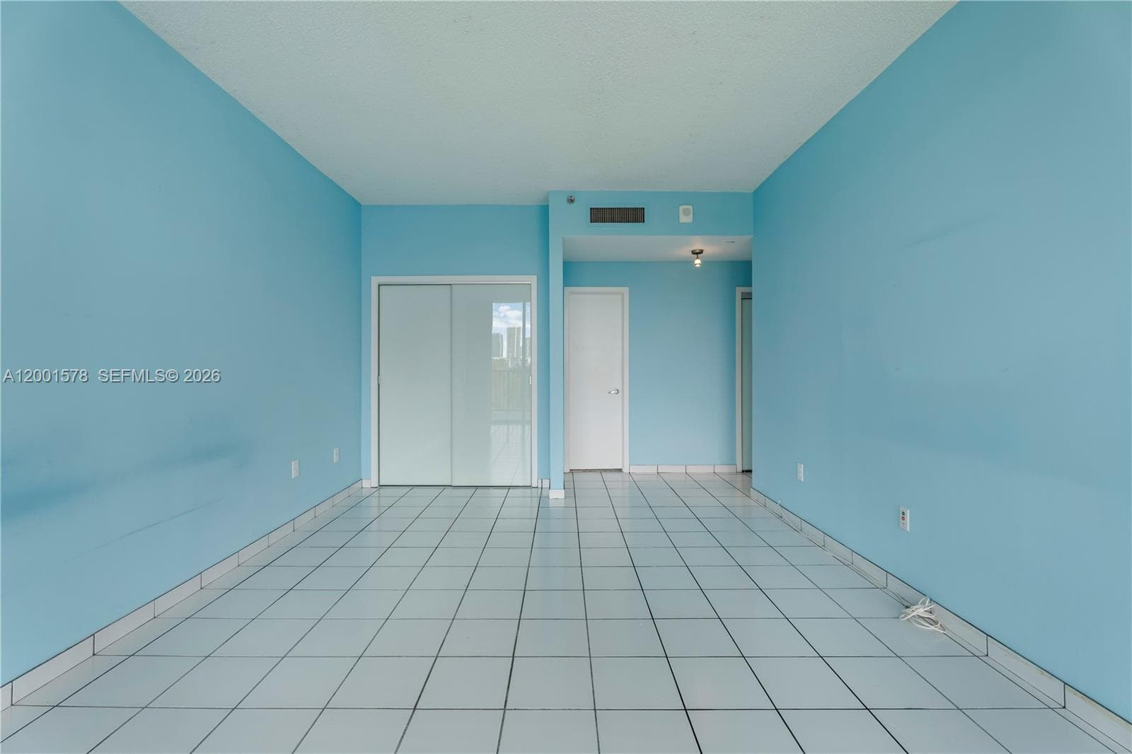 1000 Venetian Way # 408, Miami FL 33139 — 25