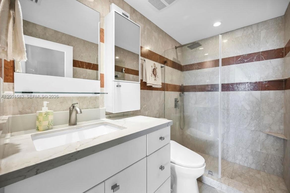 5601 Collins Ave # 903, Miami Beach FL 33140 — 13