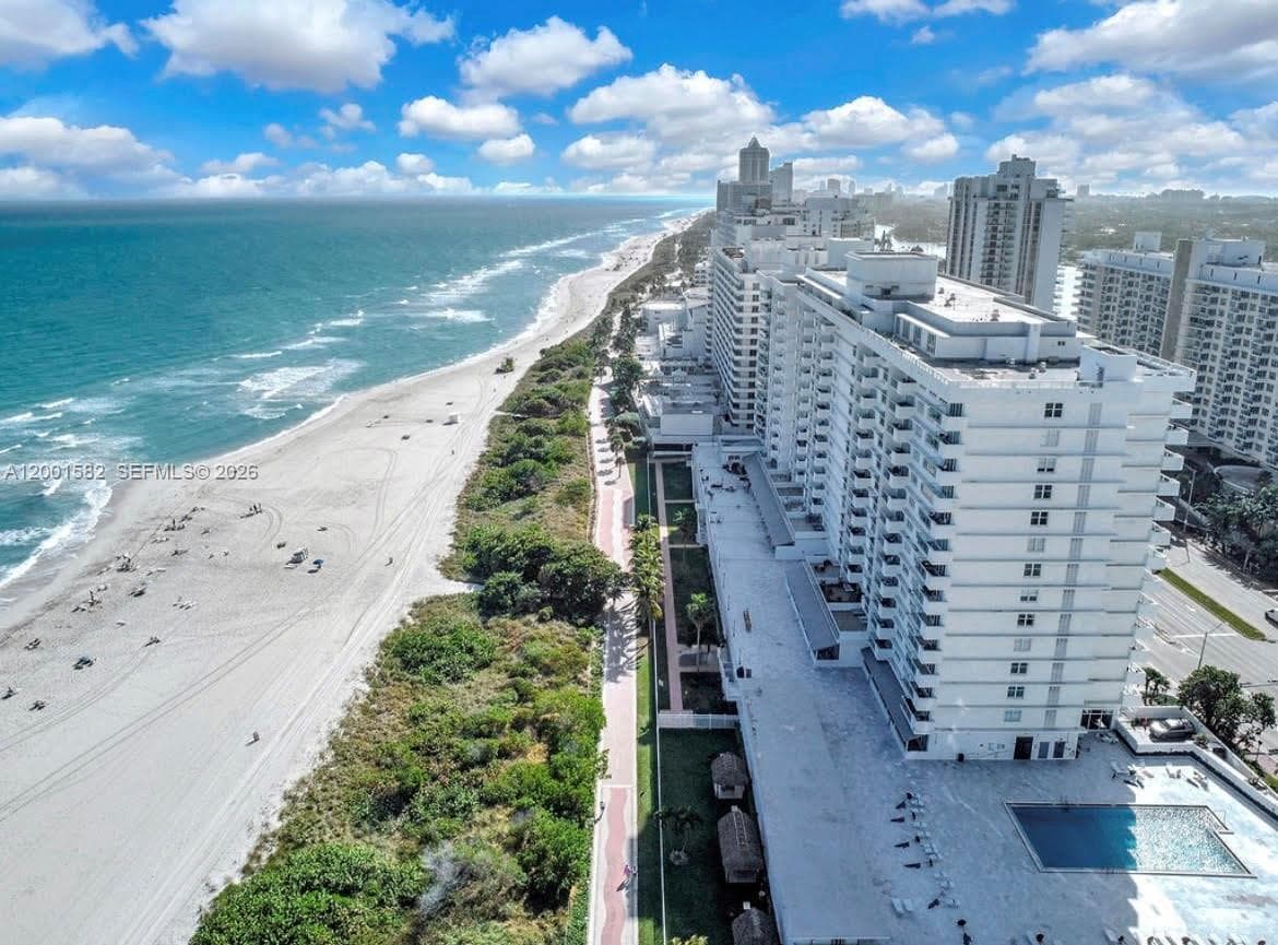 5601 Collins Ave # 903, Miami Beach FL 33140 — 21