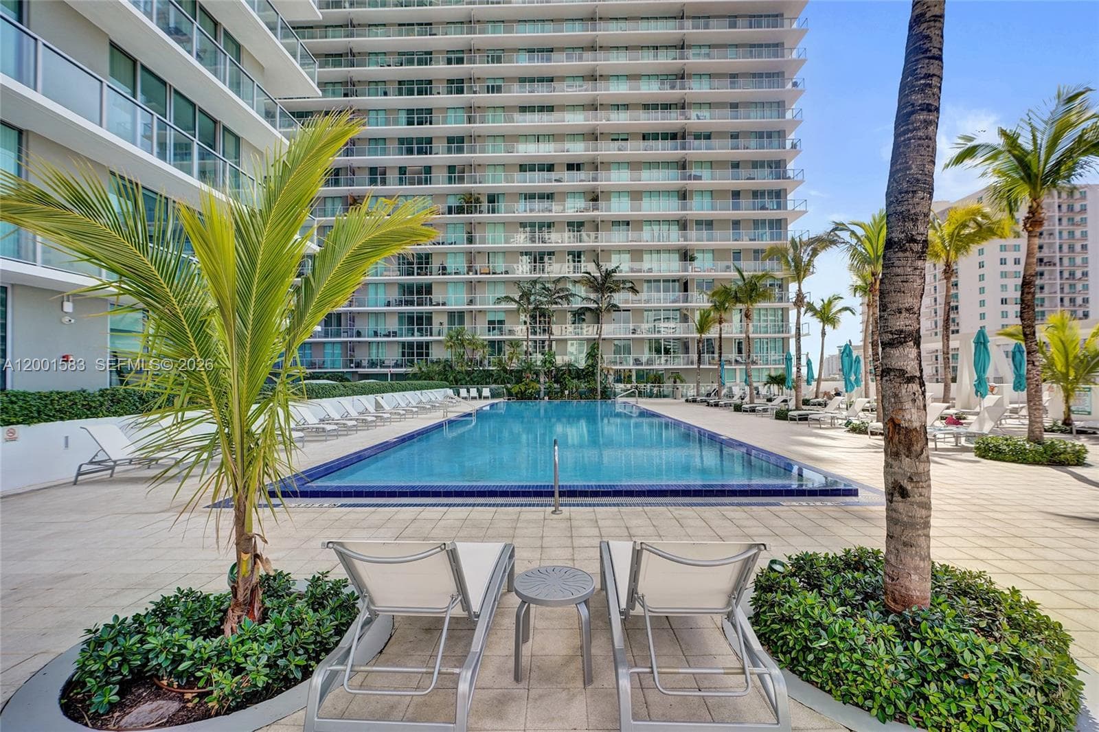 1111 SW 1st Ave, Miami FL 33130 — 32