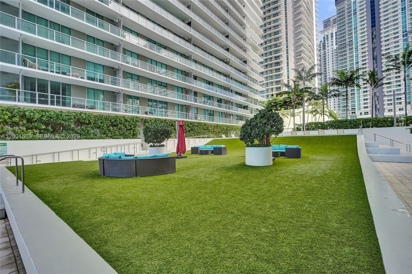 1111 SW 1st Ave, Miami FL 33130 — 35