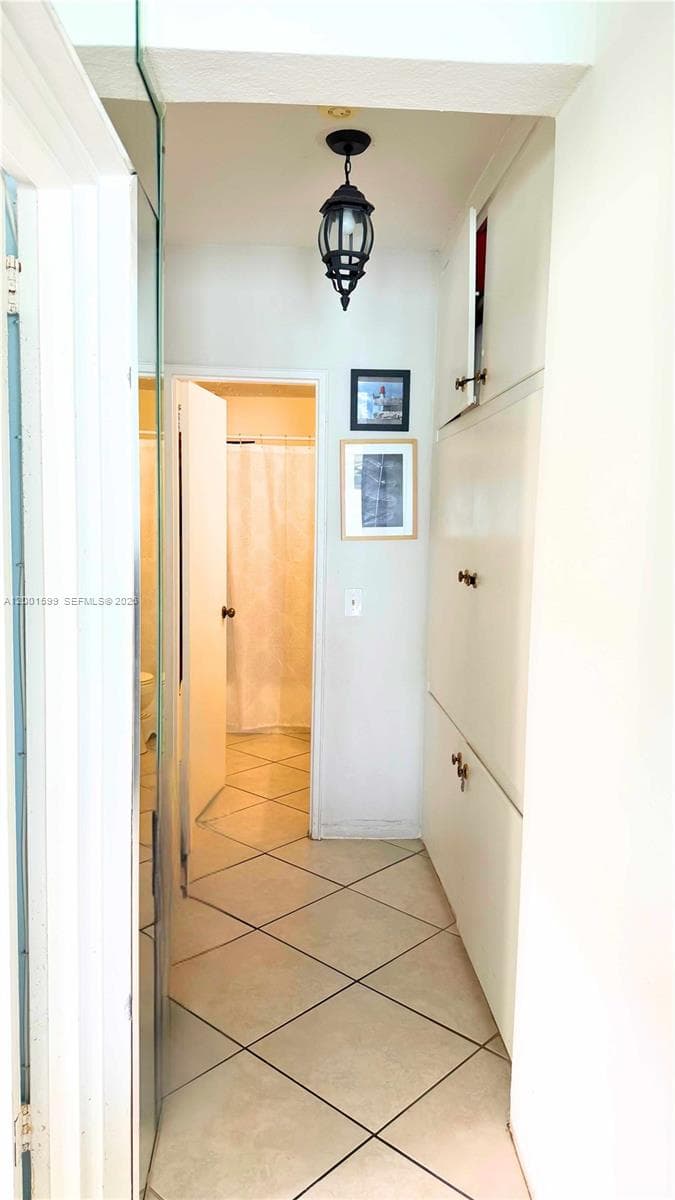 1880 S Treasure Dr # 3A, North Bay Village FL 33141 — 16