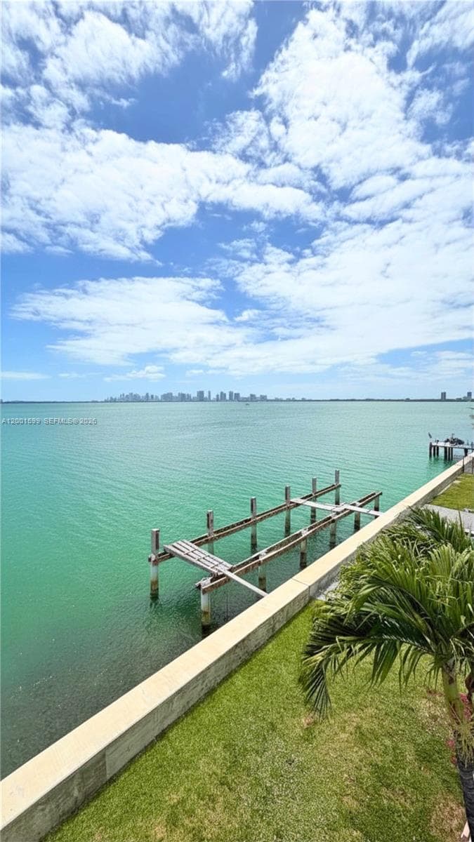 1880 S Treasure Dr # 3A, North Bay Village FL 33141 — 18