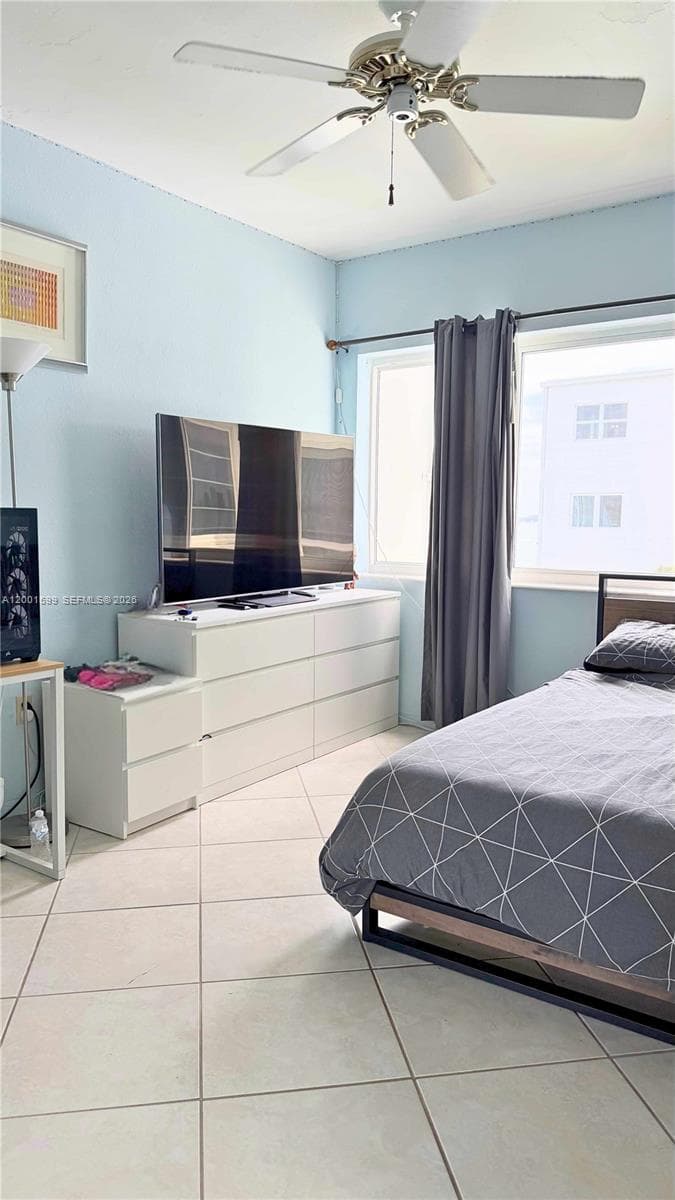 1880 S Treasure Dr # 3A, North Bay Village FL 33141 — 8