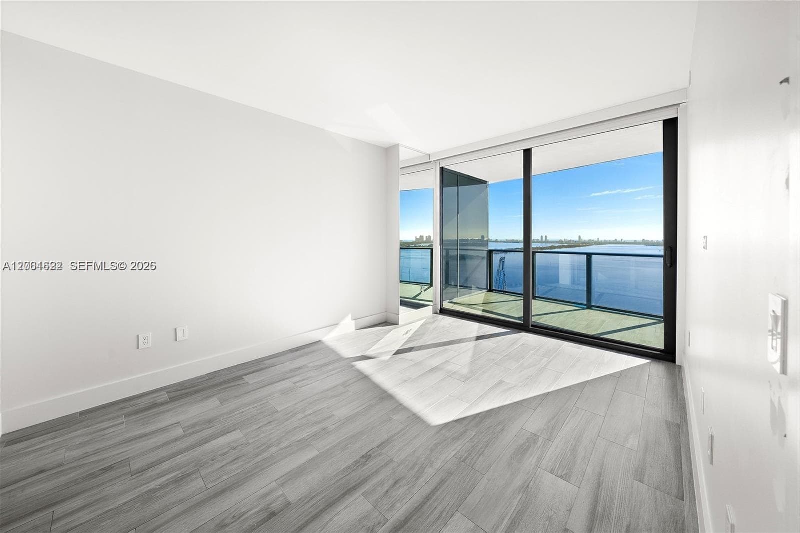 460 NE 28th St # 2707, Miami FL 33137 — 4
