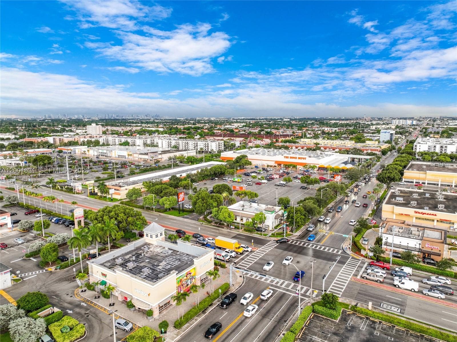 1305 W 53rd St # 429, Hialeah FL 33012 — 26