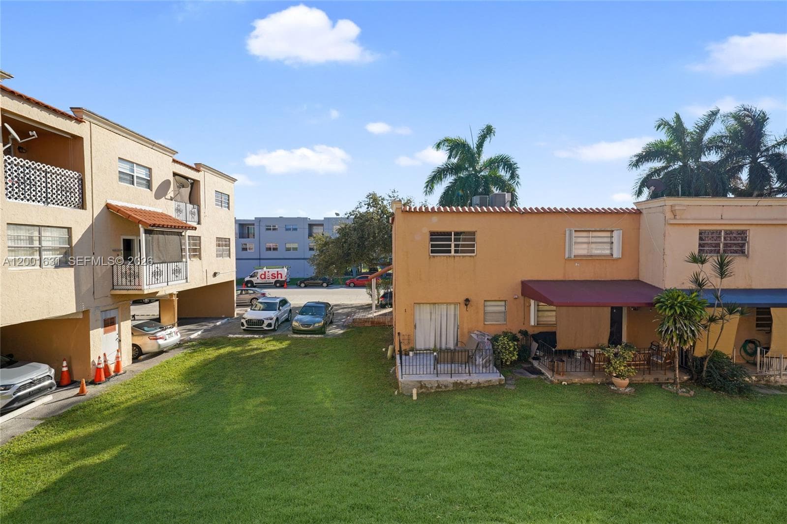1305 W 53rd St # 429, Hialeah FL 33012 — 22