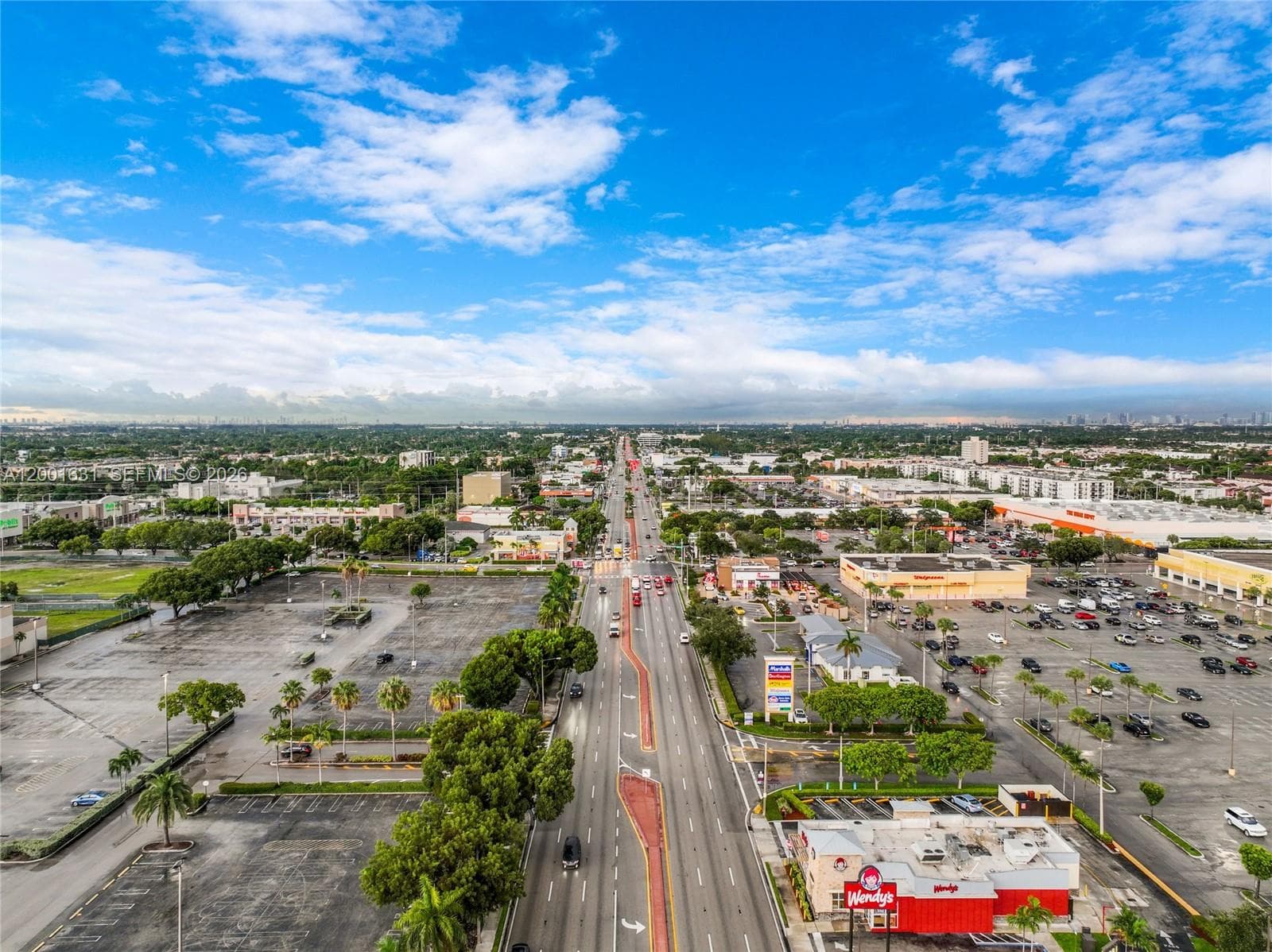 1305 W 53rd St # 429, Hialeah FL 33012 — 35