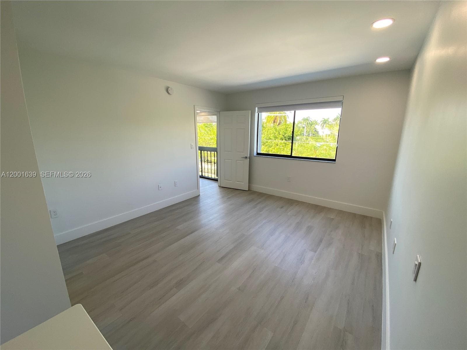 255 Galen Dr # 3D, Key Biscayne FL 33149 — 8