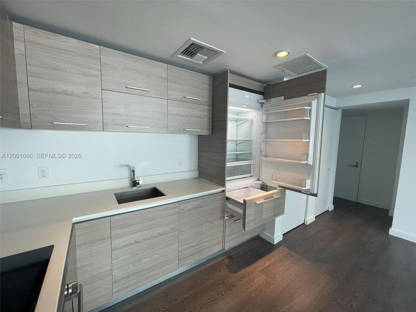 1300 S Miami Ave # 1107, Miami FL 33130 — 7