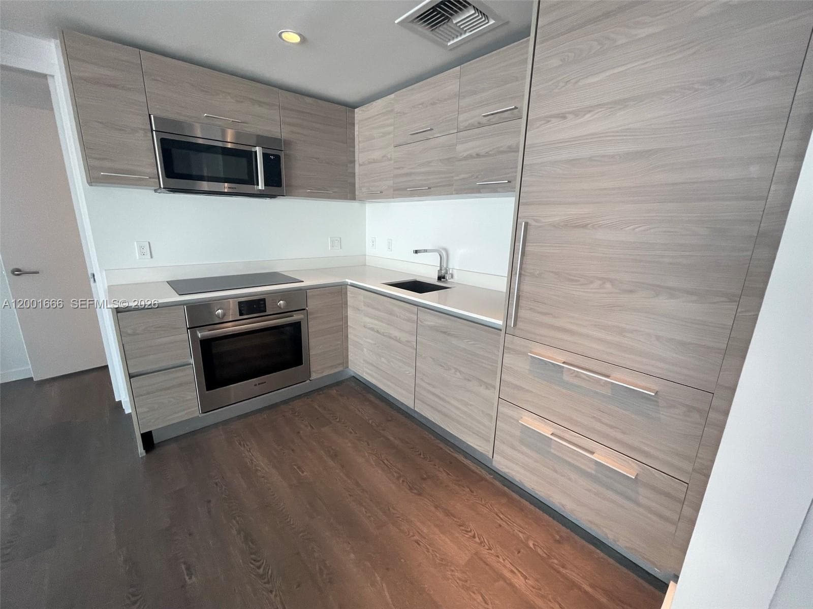 1300 S Miami Ave # 1107, Miami FL 33130 — 8