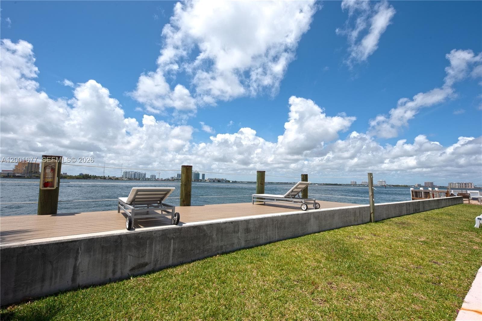 2250 Bay Dr # 4, Miami Beach FL 33141 — 16