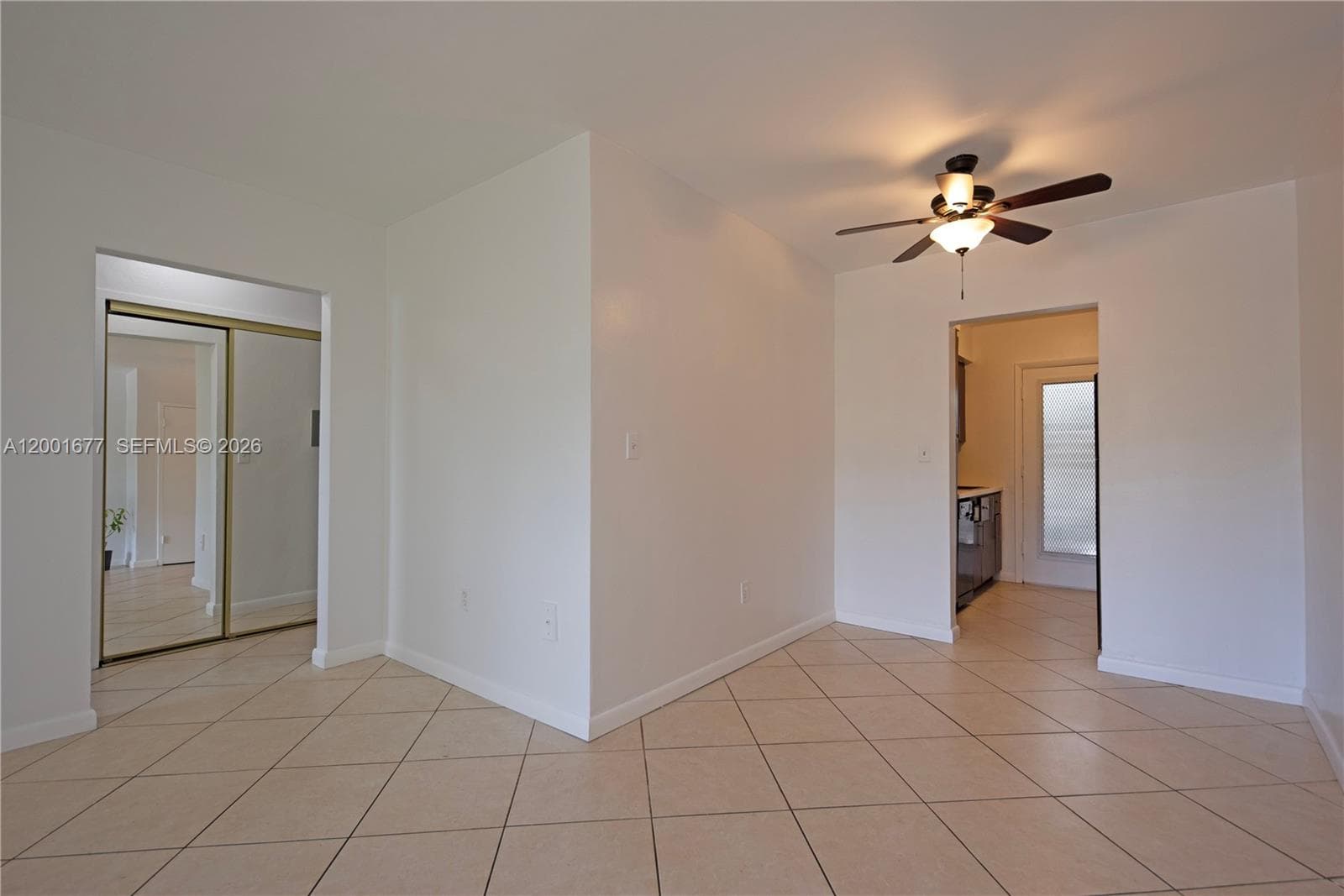2250 Bay Dr # 4, Miami Beach FL 33141 — 5