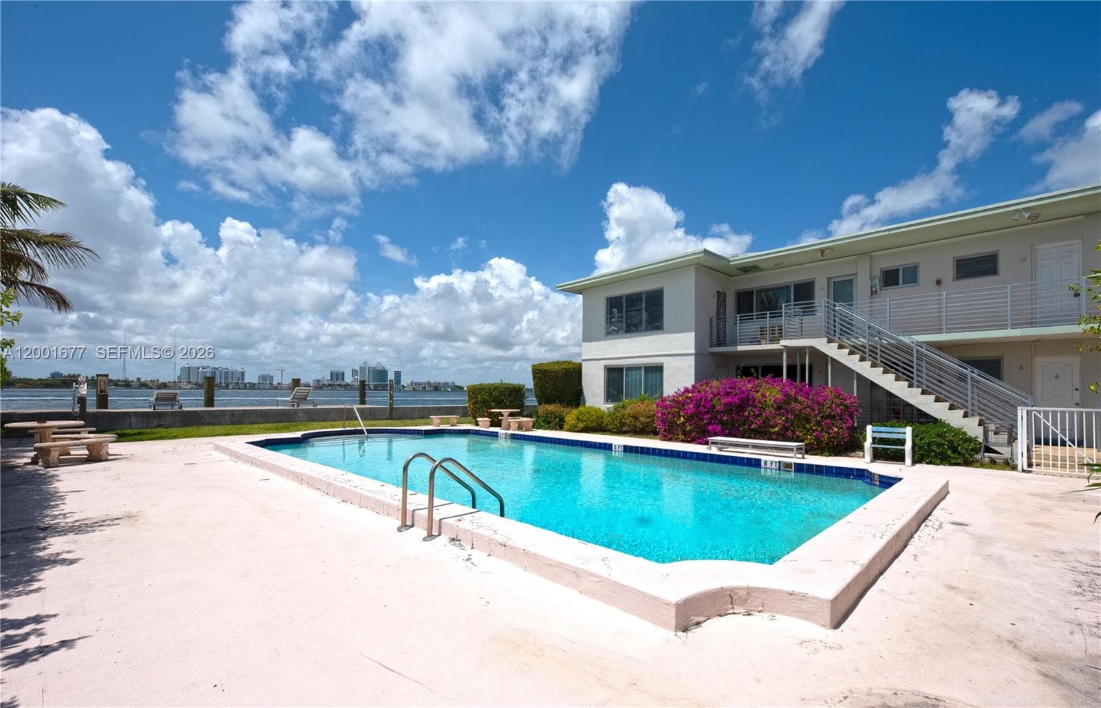 2250 Bay Dr # 4, Miami Beach FL 33141 — 15