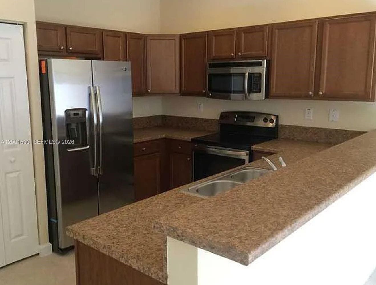 8913 W 35th Way, Hialeah FL 33018 — 4