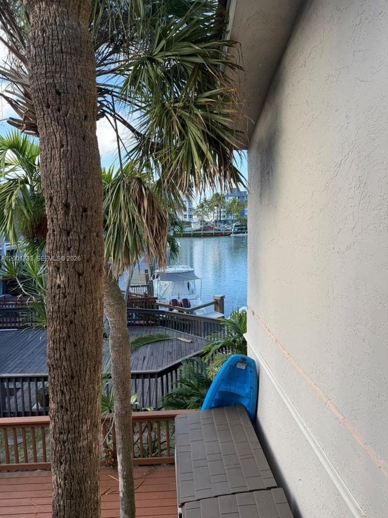 2661 NE 164th St # 40, North Miami Beach FL 33160 — 17