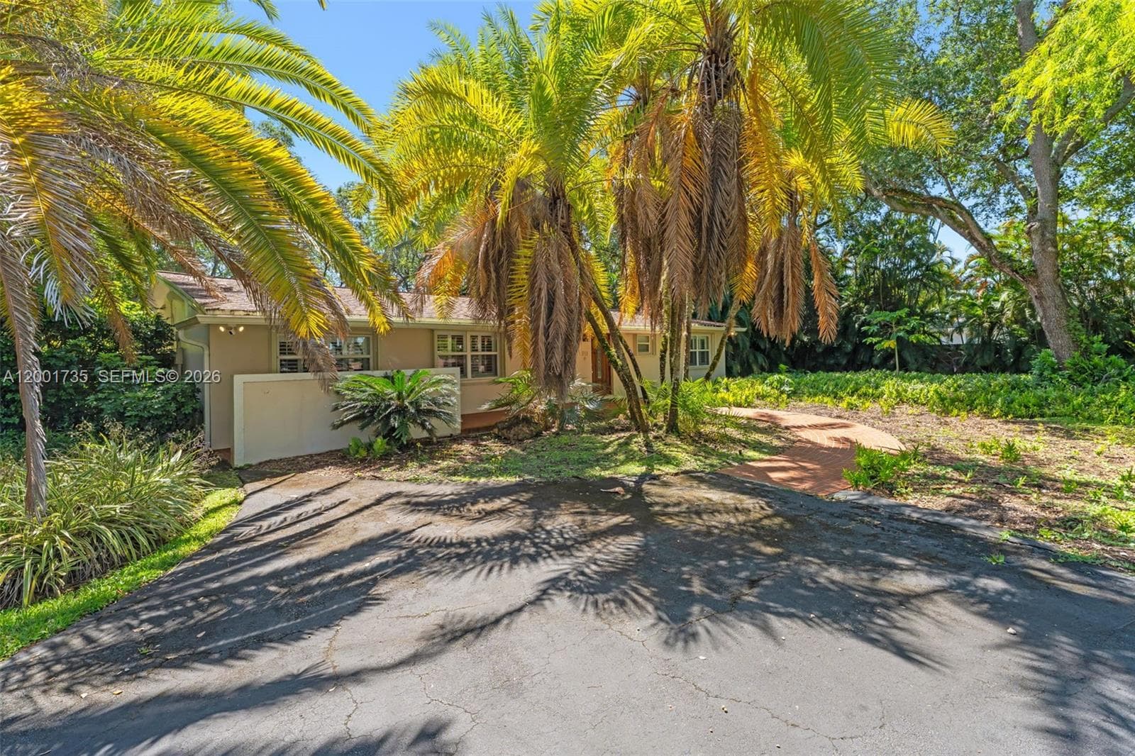 11401 SW 102nd Ave, Miami FL 33176 — 2
