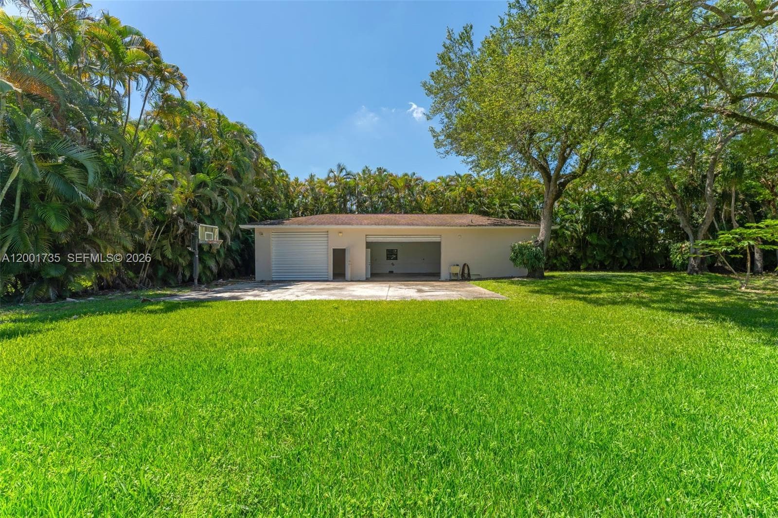 11401 SW 102nd Ave, Miami FL 33176 — 46
