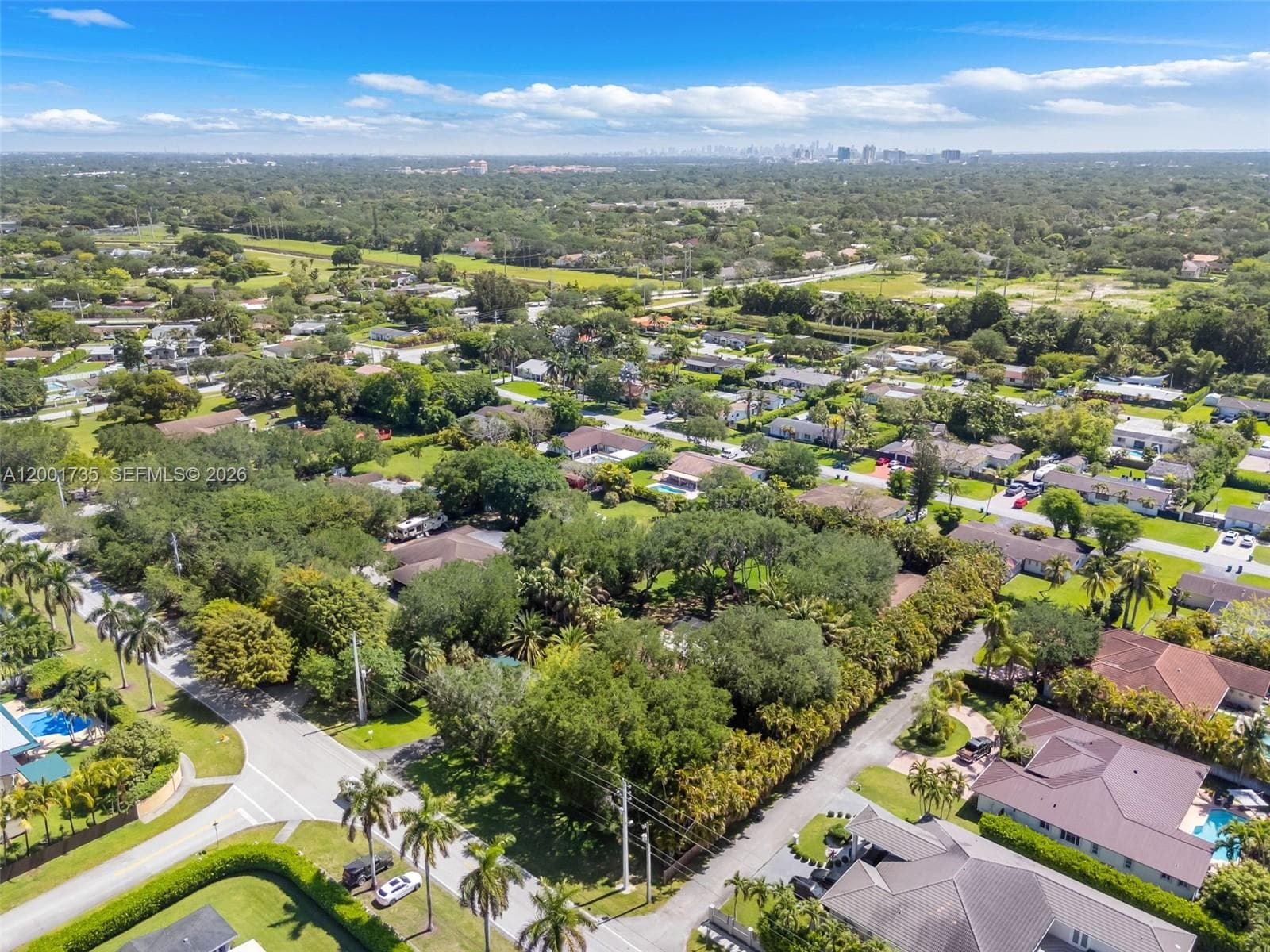 11401 SW 102nd Ave, Miami FL 33176 — 13