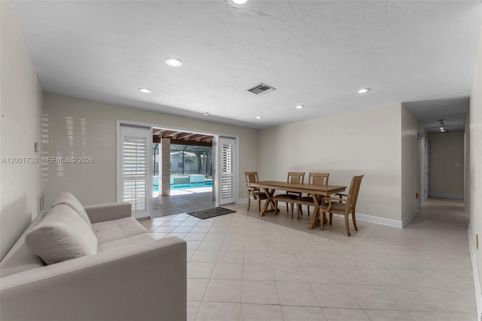 11401 SW 102nd Ave, Miami FL 33176 — 24