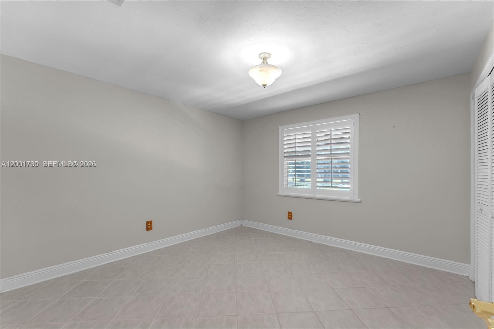 11401 SW 102nd Ave, Miami FL 33176 — 33