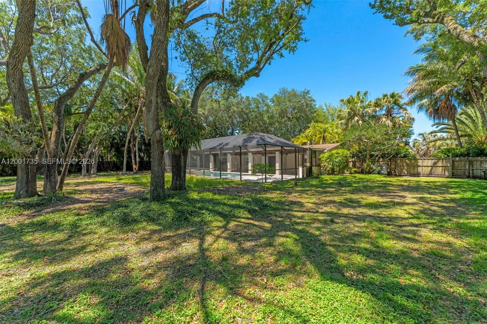 11401 SW 102nd Ave, Miami FL 33176 — 44