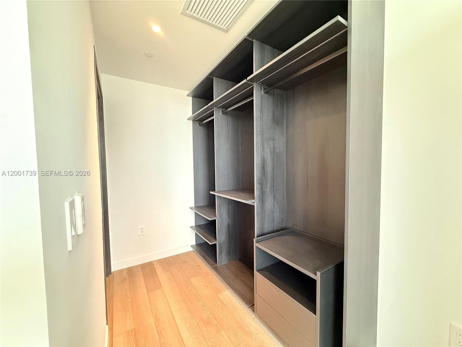 20 NE 11th St # 2809, Miami FL 33132 — 13