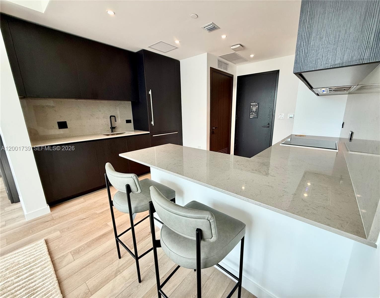 20 NE 11th St # 2809, Miami FL 33132 — 7
