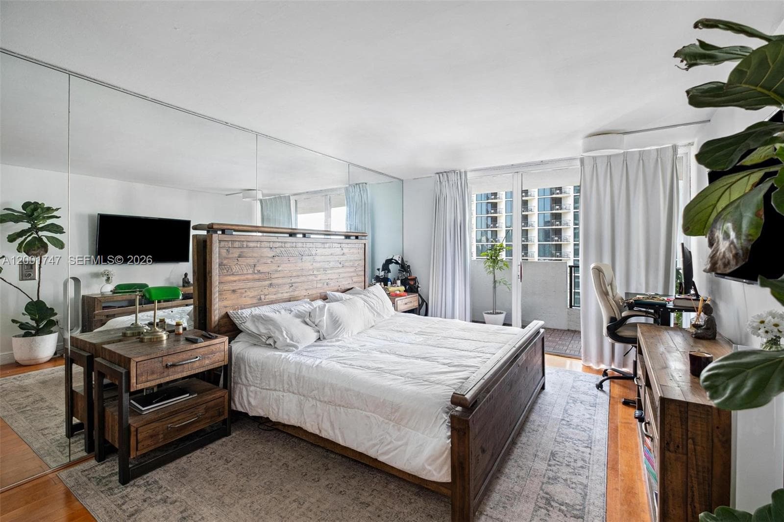 555 NE 15th St # 26F, Miami FL 33132 — 14