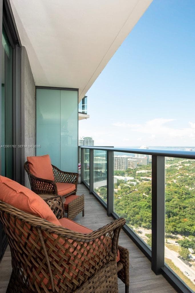 1300 S Miami ave. # 3908, Miami FL 33130 — 10