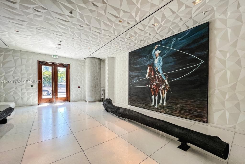 1300 S Miami ave. # 3908, Miami FL 33130 — 15