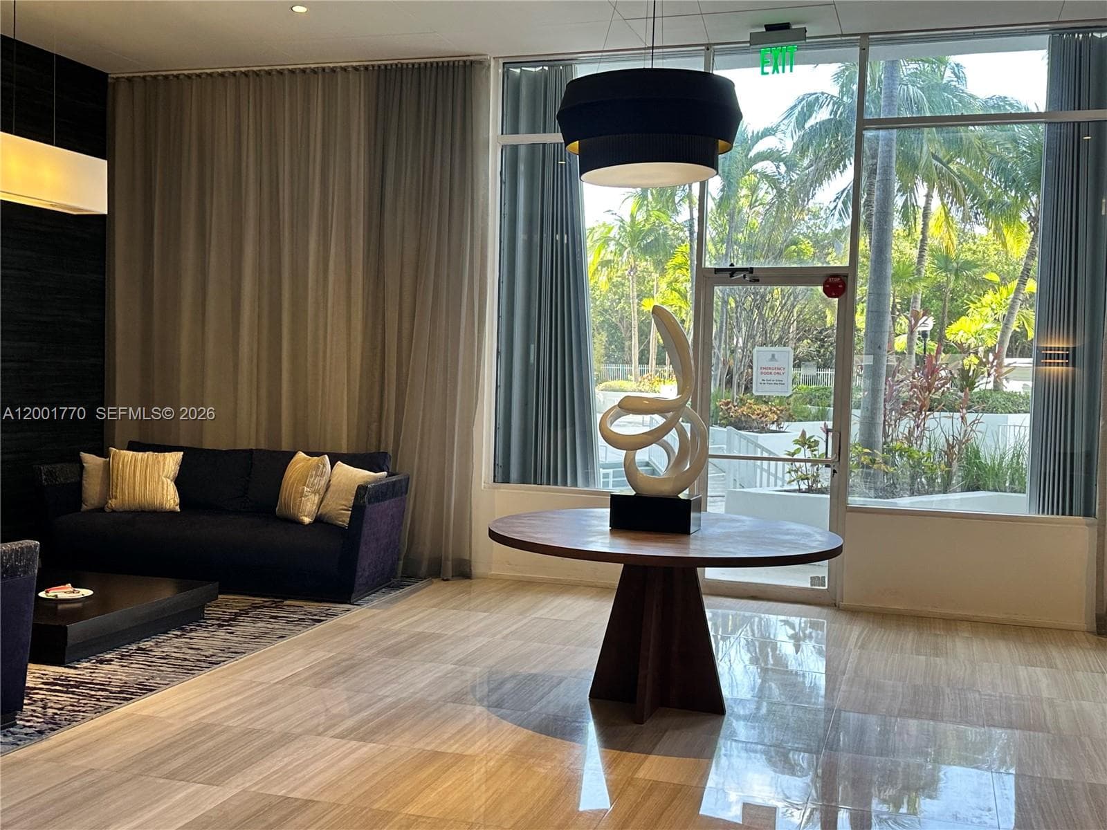 100 Bayview Dr # 1006, Sunny Isles Beach FL 33160 — 32