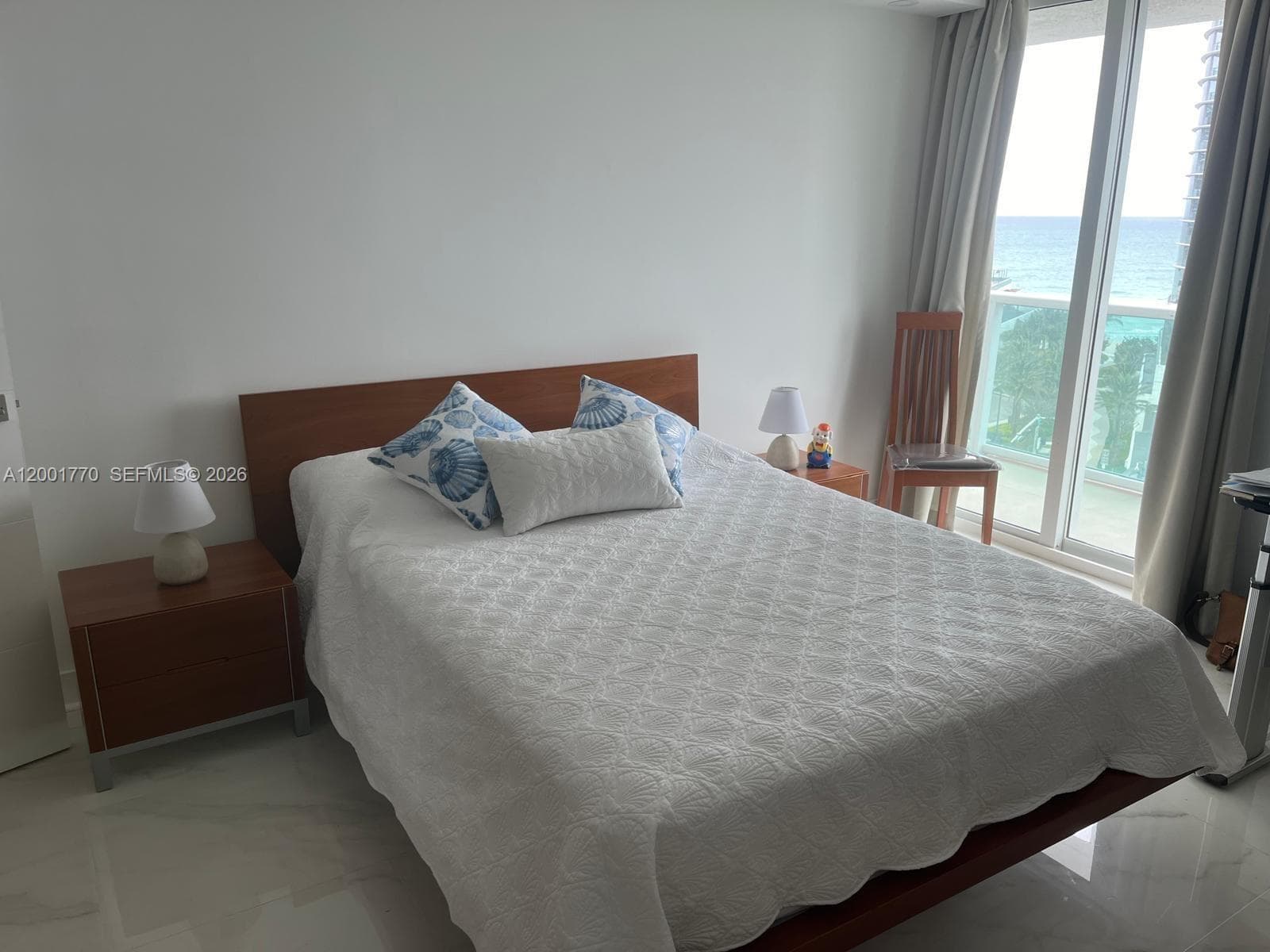 100 Bayview Dr # 1006, Sunny Isles Beach FL 33160 — 19