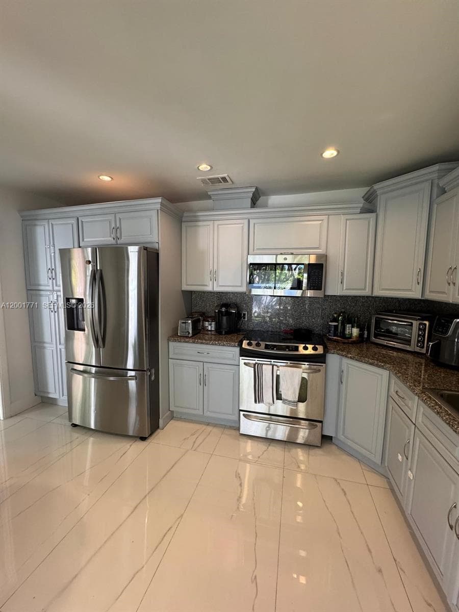 230 CRANWOOD DR, Key Biscayne FL 33149 — 5