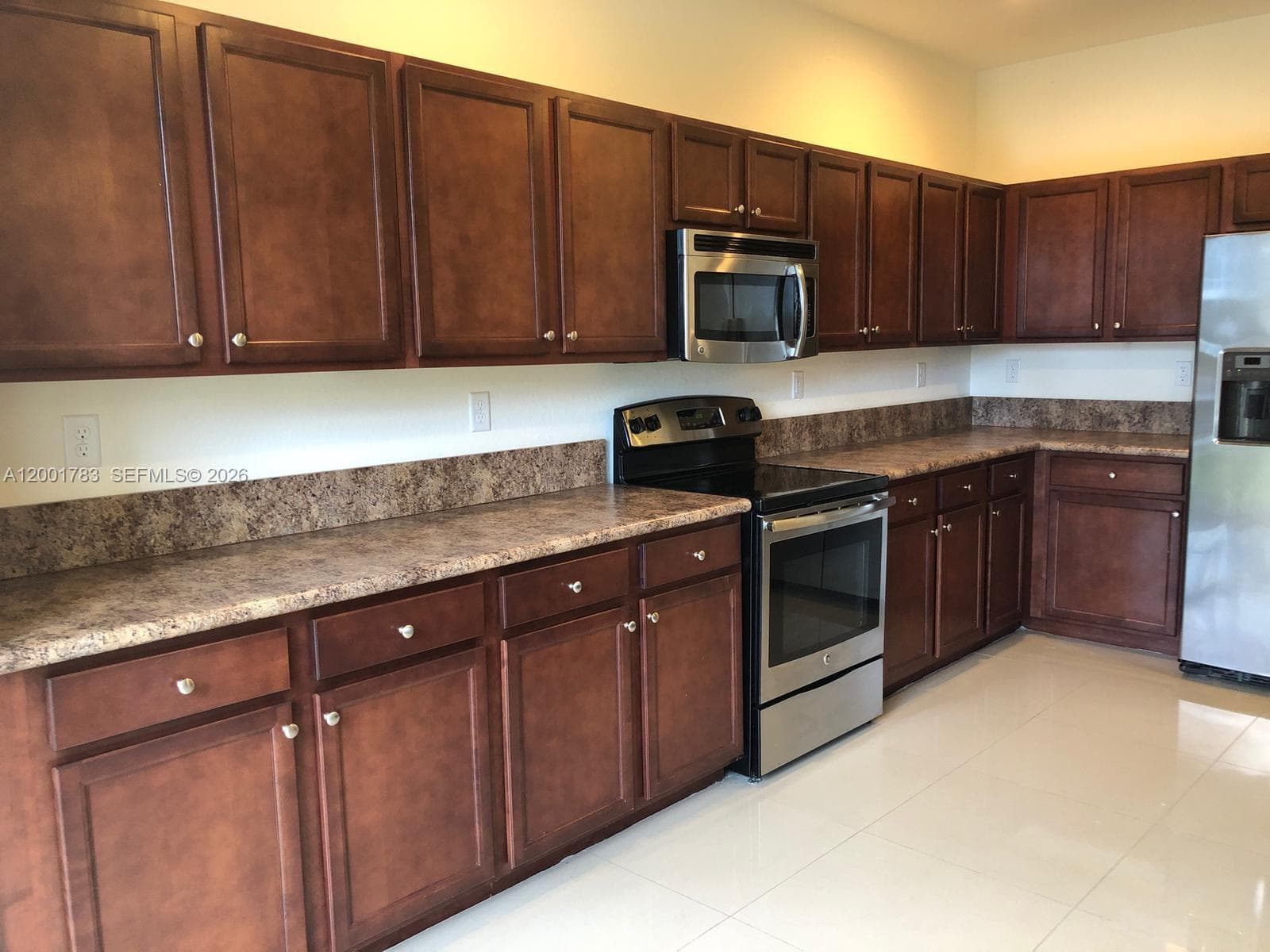 15400 SW 176th Ln, Miami FL 33187 — 5