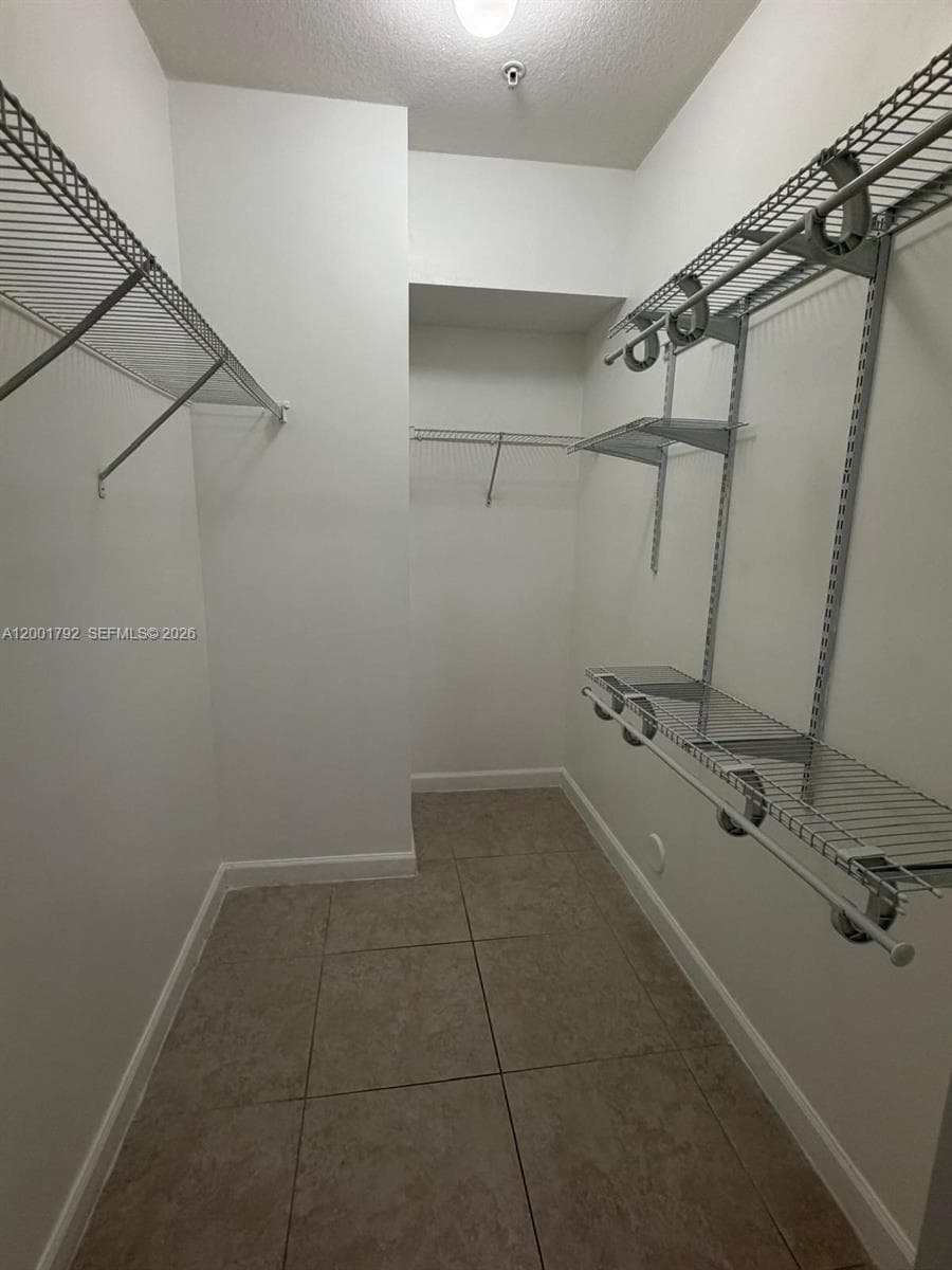 1300 NE 109th St # 404, Miami FL 33161 — 13
