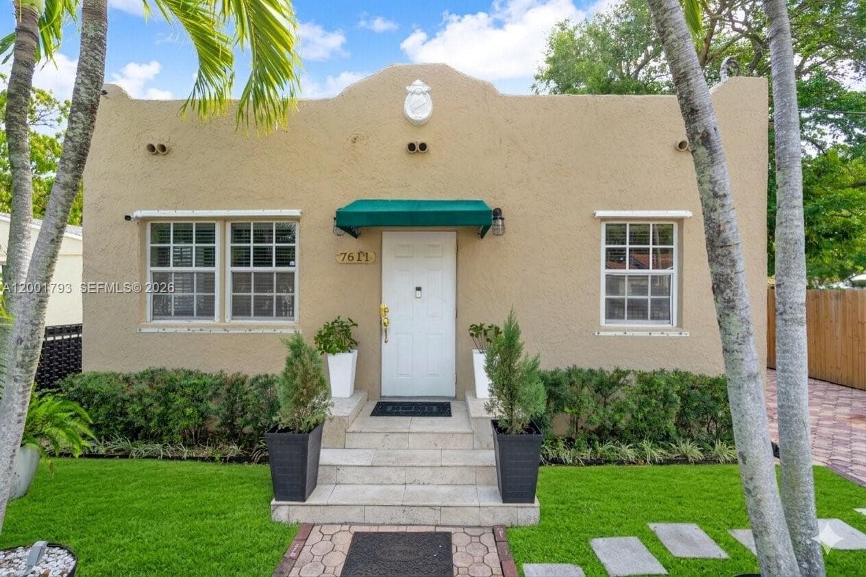 7611 NW 3rd Ave, Miami FL 33150 — 1