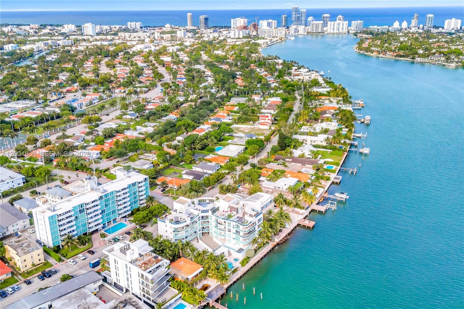 Isle Of Normandy Miami Vi, Miami Beach, FL — 24