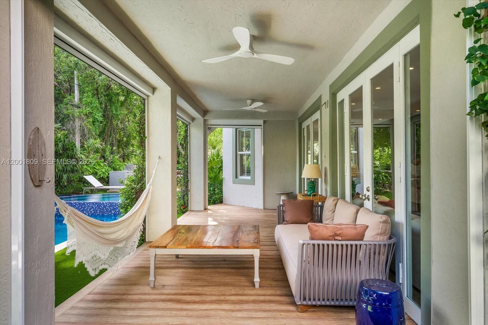 4090 Barbarossa Ave, Miami FL 33133 — 17